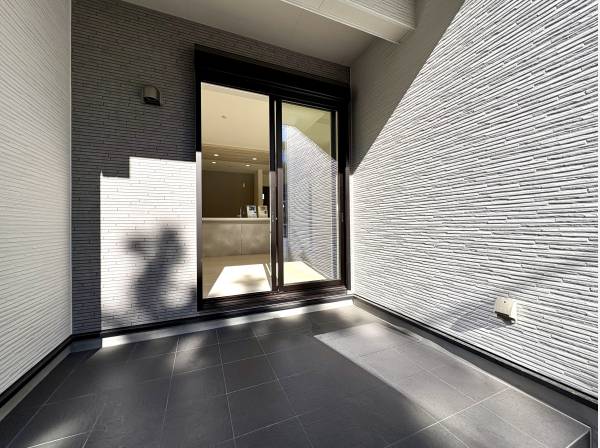 リビングから繋がるテラススペース