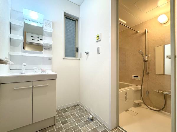 パウダールーム