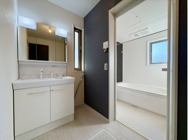 パウダールーム・バスルーム