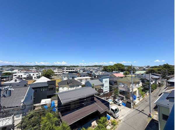 この開放的な眺めを毎日堪能できる贅沢さ…