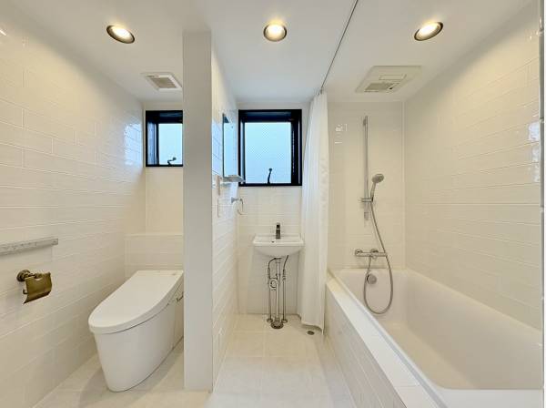 1階バスルーム。ここで汚れを落とせます