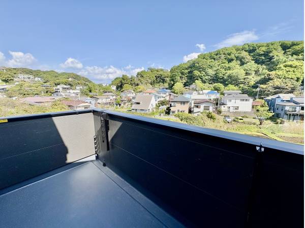 2階のバルコニーからの風景です！