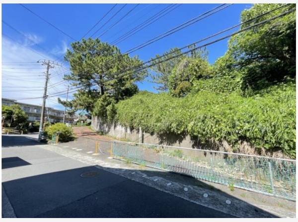 沢山の用途でお考えいただけるお土地です