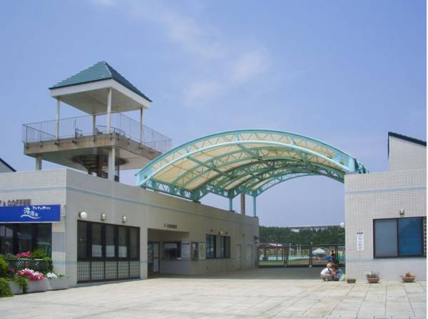 辻堂海浜公園まで自転車で6分 (約1.6㎞)