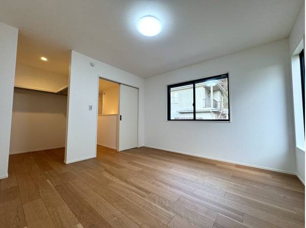 プライベートを尊重した、独立性の高い各居室。