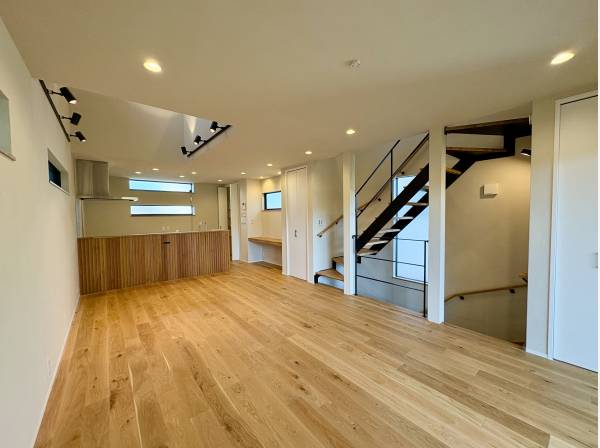 21帖の広々としたLDKスペース