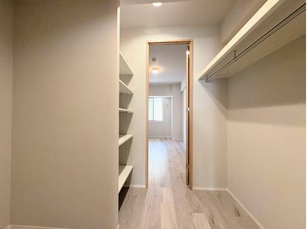 パントリー、WIC、回遊動線になっています