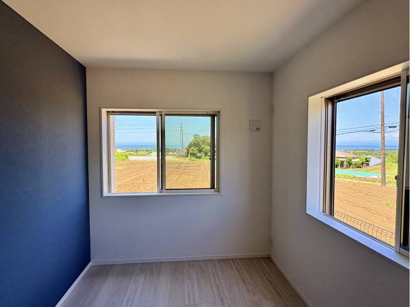 １居室どの部屋からも海が見えます