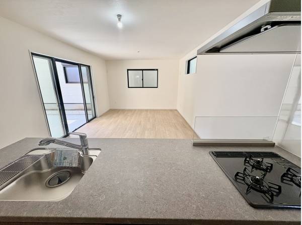 キッチンも広いです！