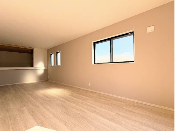 家族が集まってもゆとりある空間となっています