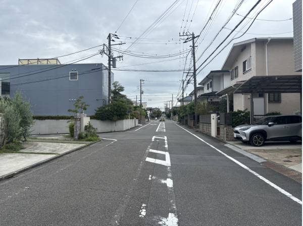 前面道路は5mございます