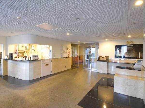 オートロックや宅配ボックスなど安心の共有施設