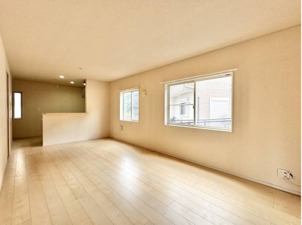 家具配置もしやすい、ゆとりあるLDK