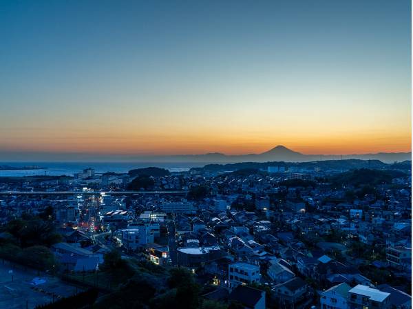 夕暮れ時にはこんな素敵な光景が目の前に広がります。