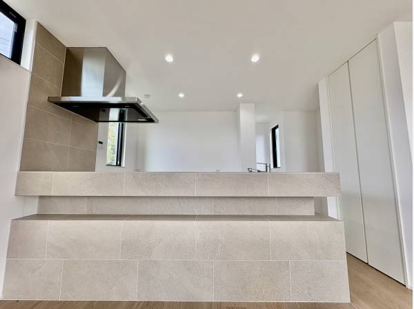 キッチンもカッコいいです！