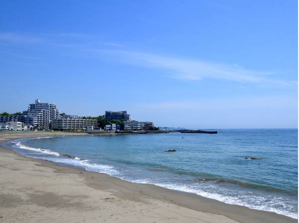 秋谷海岸まで約1200m・徒歩約15分