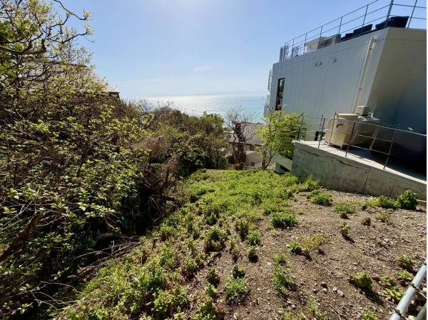 南傾斜面のため遮るものは何もなく眺望が望めます