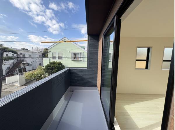 南向きのバルコニーは洗濯物も良く乾きます