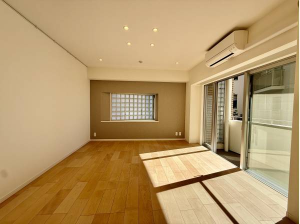 陽当り良好なリビングルーム