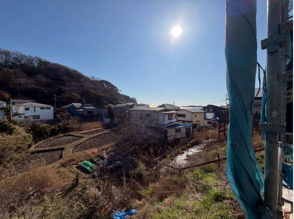 鎌倉らしいあたたかな雰囲気と高台からの素敵な田園風景！