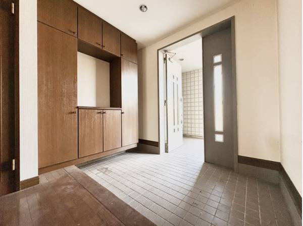 玄関エントランス