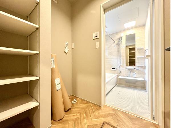 パウダールーム