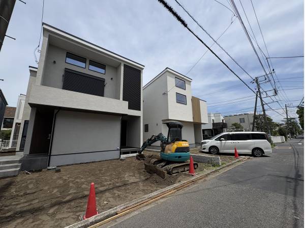 前南東道路に面していて道路も広いです