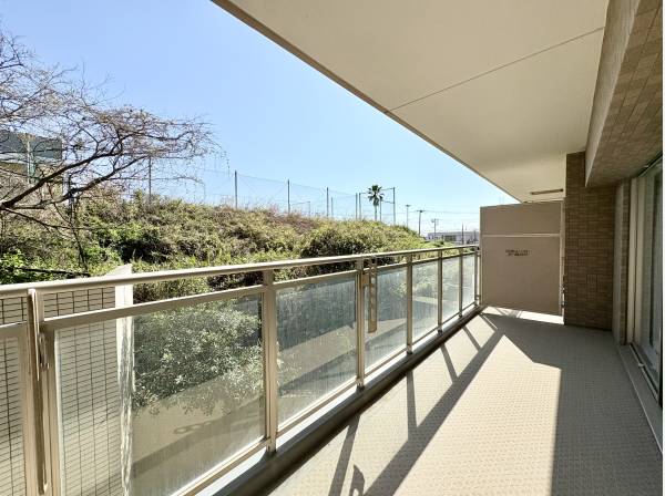 南向きのバルコニースペース