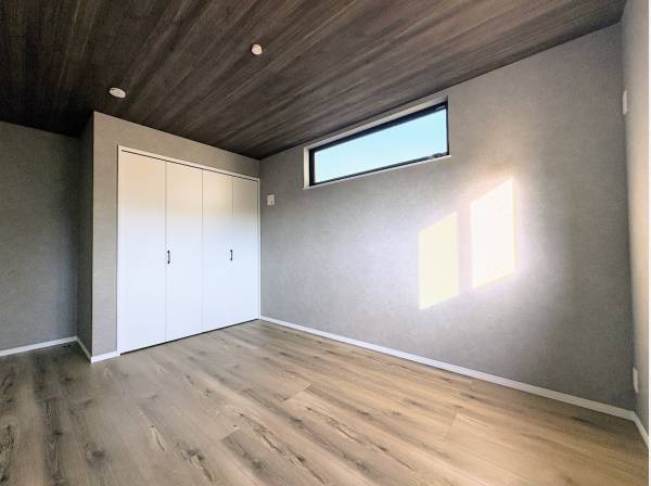 ウォークインクローゼットも完備