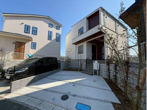 スタイリッシュなデザイナーズハウスです