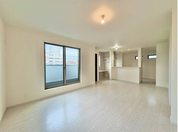 リビング学習をするお子様にもちょうどいい自然な距離感です。