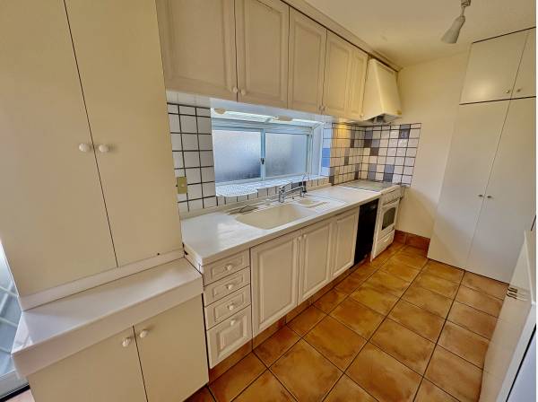 キッチンも広くてオシャレです！