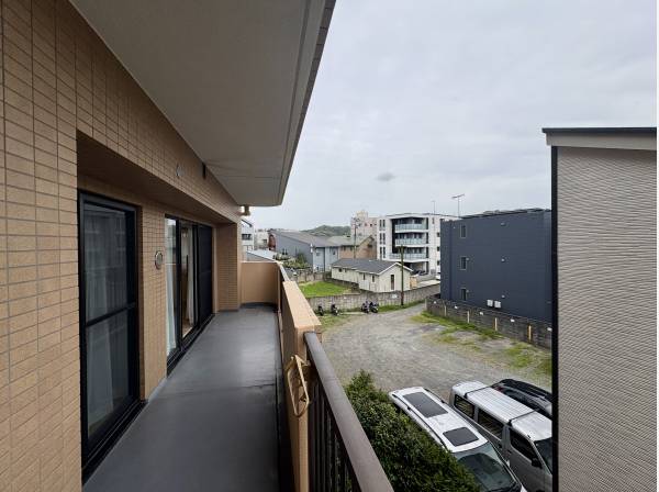 バルコニーからは抜けた眺望