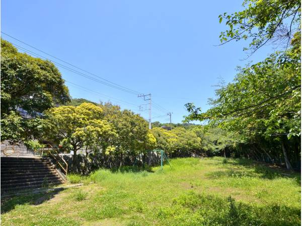 東伏見東公園まで徒歩4分（約270m）