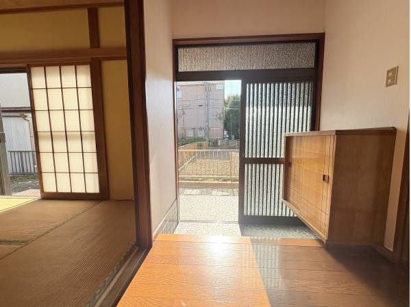 どこか懐かしさも感じる玄関