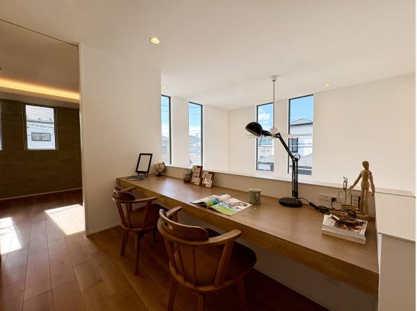 ワークスペースはお子様の勉強や読書など様々な場面でご活用いただけます