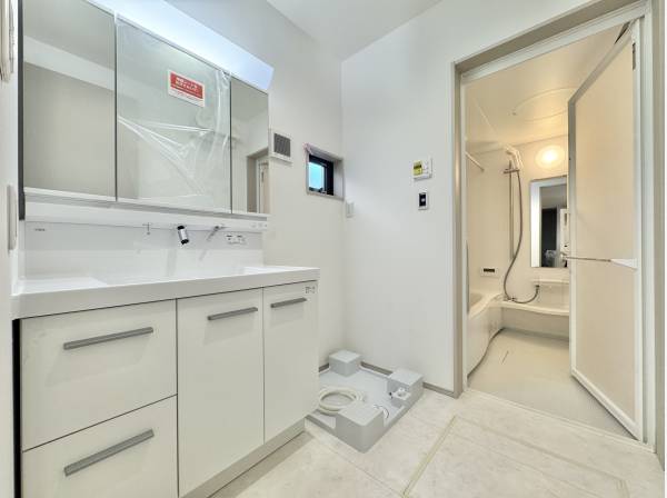 白で整う水まわり。毎日が気持ちいい。