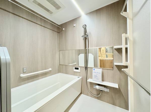 まったりと疲れを癒せるバスルーム