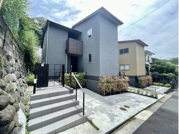 鎌倉の自然と調和する住宅