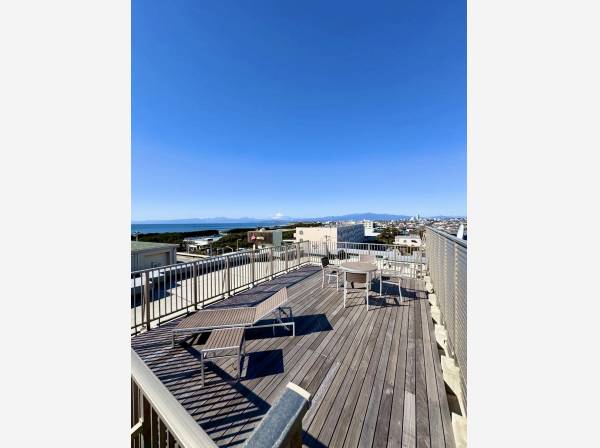 広々なスカイバルコニー！