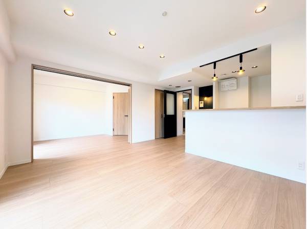 南西向きで日当たりの良いお部屋