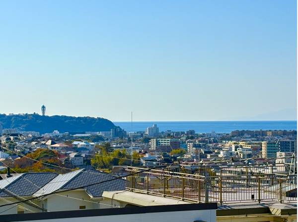 江の島と海を一望。本当に素敵です