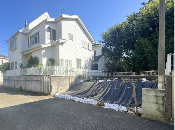 閑静な住宅地の一画　静かな環境です