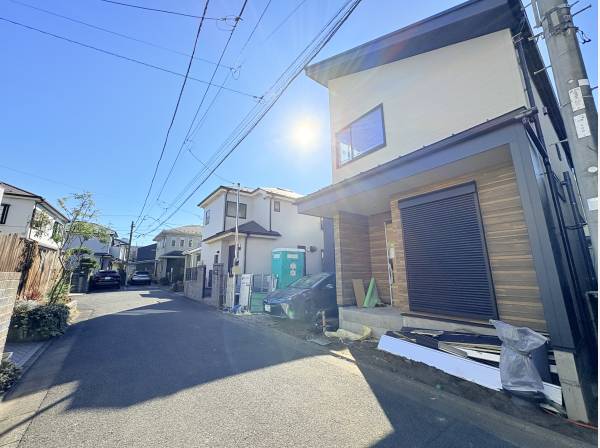 前面道路も約４．５ｍと広々