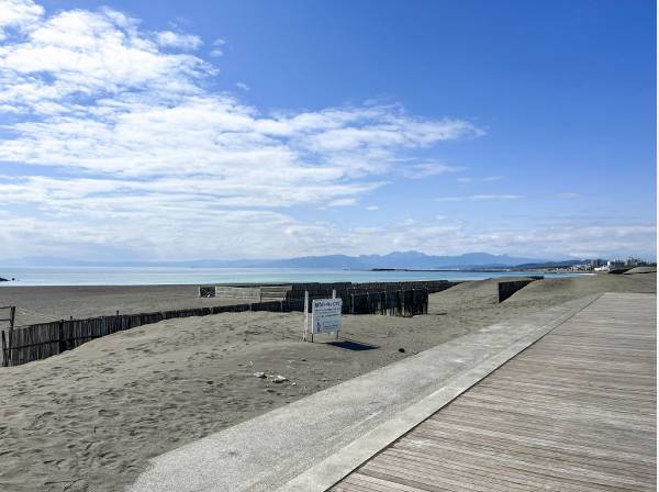 茅ヶ崎海岸まで徒歩10分（約800ｍ）