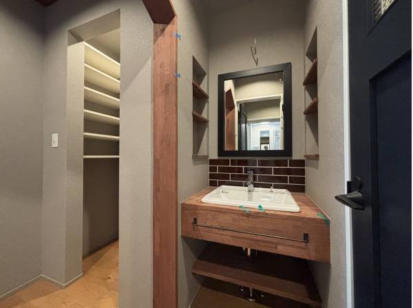 パウダールーム