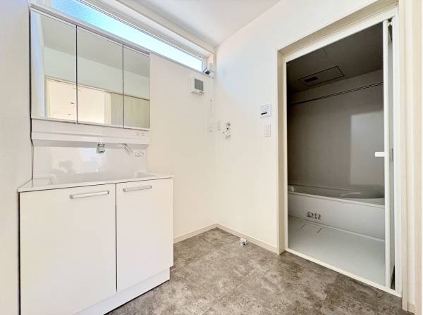 バスルーム・パウダールーム