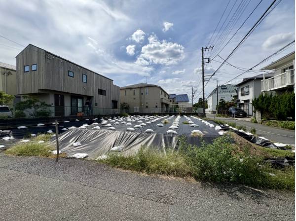 お好みのハウスメーカーで建築可能です。
