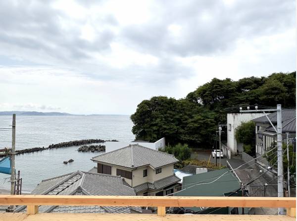 海だけでなく、小動岬の緑も心地いいです