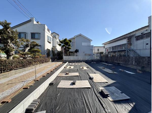 建築条件なし、整形地です。お好みの建物を建築可能です。